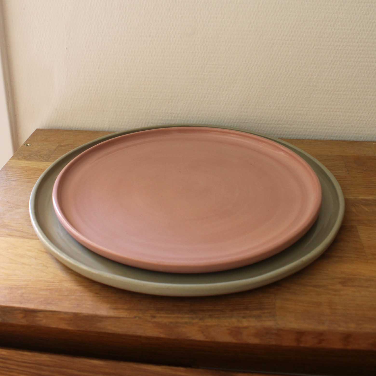 Assiette grès teinté dans la masse – Image 6